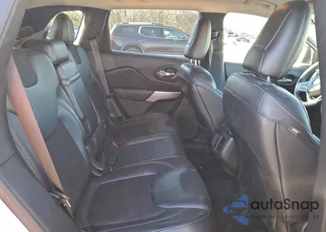 2018 Jeep Cherokee Latitude Plus z USA, uszkodzony, nr VIN 1C4PJMLX5JD506638